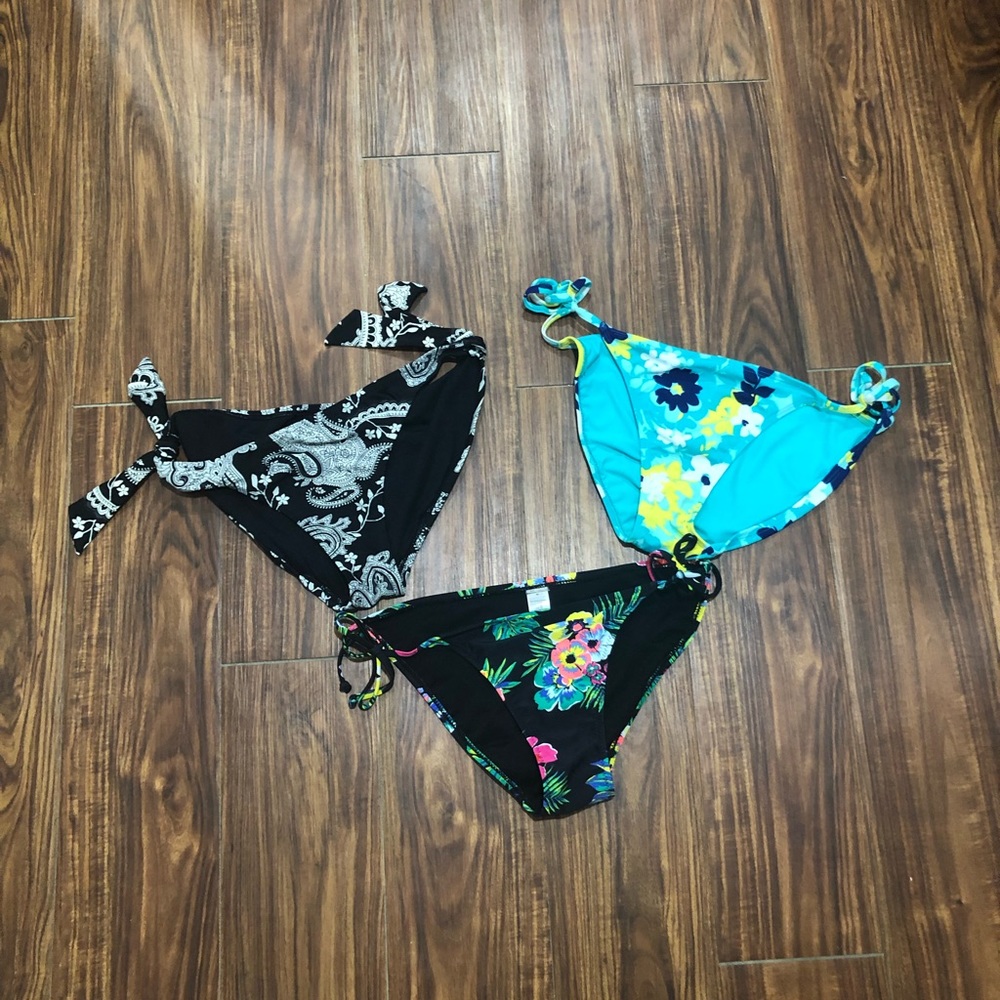 3 bikini bottoms